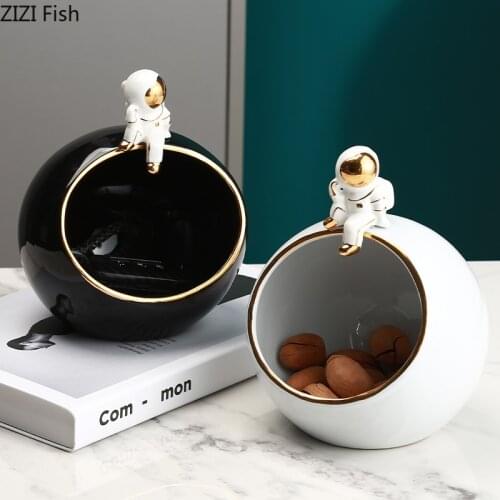European-style Cute Astronaut Storage Ornaments Creative Living Room Wine Cabinet Coffee Table Small Objects Candy Storage Box