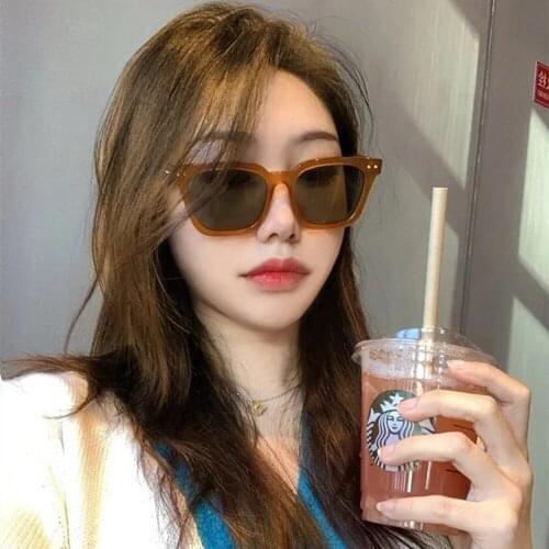 2021 New Square Sunglasses Women Brand Designer Big Frame Rivet Vintage Sun Glasses For Men Thick Frame Oculos De Sol Feminino