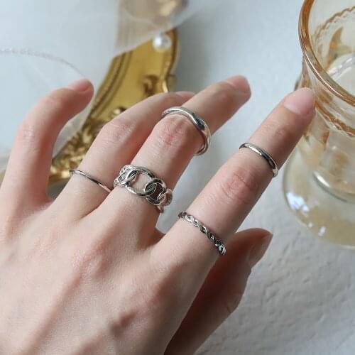 7Pcs/Set Fashion Punk Minimalist Midi Round Twist Ring Set for Women Bohemia Vintage Metal Knuckle Finger Rings Jewelry