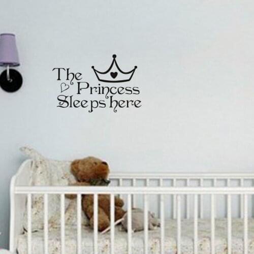 The Princess Sleep Here Wall Decal For Children Room Wall Mural Home Decoration Wall Vinyl Art Quote Bedroom Wall Sticker Y-280
