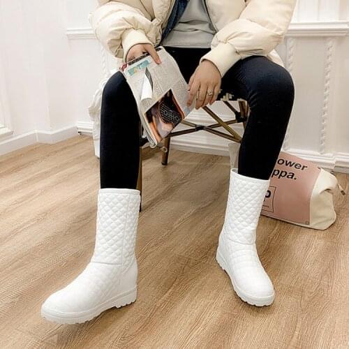 New inside heightening womens Boots White middle snow boots large flat bottomed womens Boots