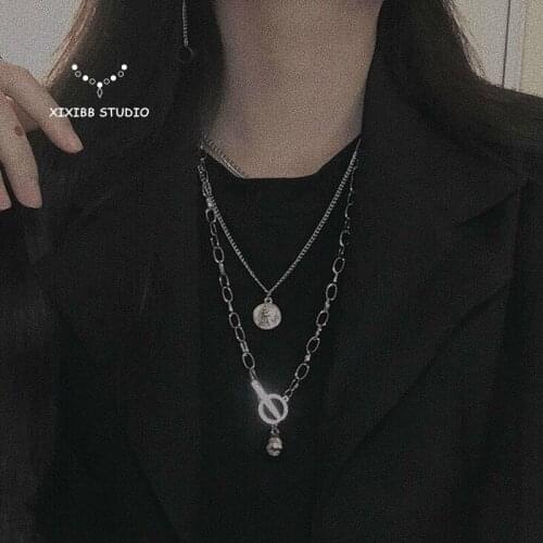 Necklaces womens fashion hip-hop boys' clothes hip-hop decorations pendants Fashion boys' and students' pendants