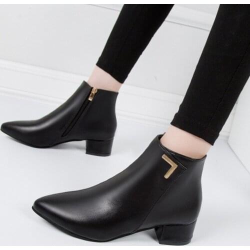 Solid Pu/nubuck booties woman pointed toe shoes winter thick heels snow botines plush metal decoration motorcycle boots