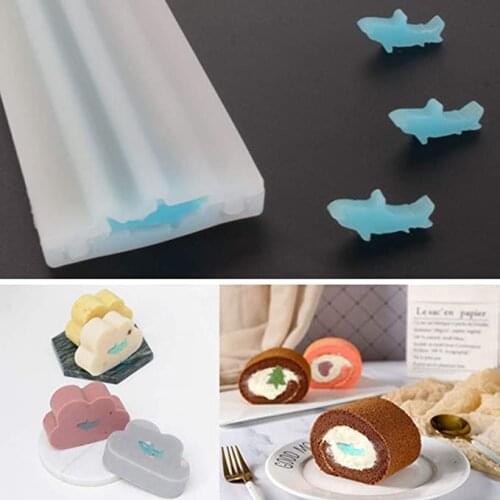 Kitchen DIY Easy Release Cat Shape Cake Mold Child Cookie Cutter Biscuit Mold Silicone Soap Mold Tube Mold Baking Mold for Home