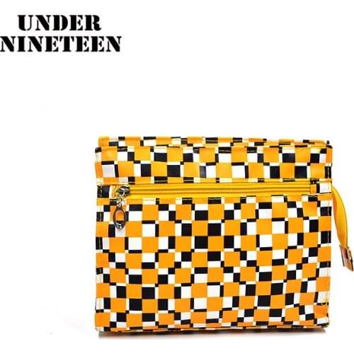 Under Nineteen 2019 New Fashion Big Size Professional Cosmetic Bag With Large Capacity Women And Men Make Up Bag Neceser Pouch