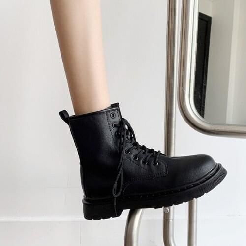 Black Six-hole Short Boots Female Autumn Wild 2021 New British Style Flat Ankle Boots Women Motorcycle Artificial Leather Boots