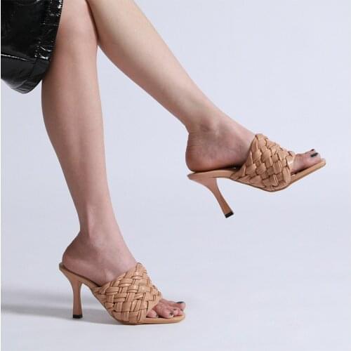 Womens Slippers Hand-Woven Solid PU Leather Slides Ladies Casual Shoes Plus Size High Heels Comfortable Footwear 2021 Summer