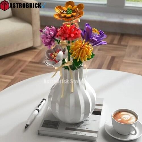 SEMBO Block Crocus Smiling Flower White Clover Chrysanthemum Hibiscus Camellia Building blocks bricks Set Artificial flower Toy
