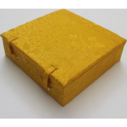 Cotton Filled Square Silk Brocade Jewelry Storage Box Wood Extra Large Gift Packaging Chinese Decorative Collection Case