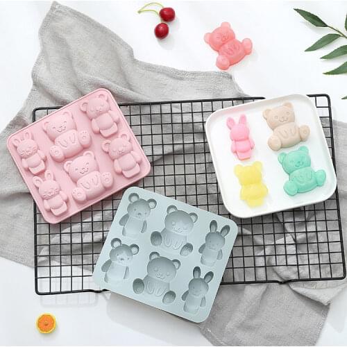 Cartoon bear silicone cake mold childrens food supplement box cute rabbit chocolate fudge 3D mold DIY cake decoration tool