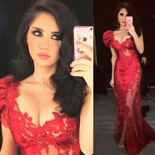 2020 New Christams Red Lace Mermaid Evening Dresses Sexy Plunging V Neck Appliques See Through Floor Length Prom Gowns