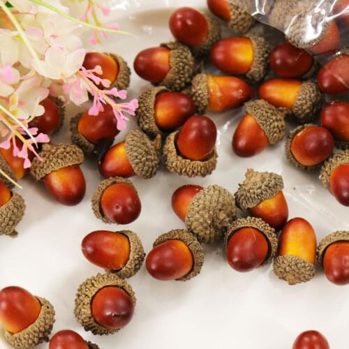 New 20pcs 3.3x2.3cm Small Acorn Sell Simulation Christmas Decorations Acorn Autumn Harvest Decorative Table Top Decor Supplies