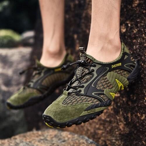 Green Climbing Aquas Shoes Men Summer Breathable Mesh Hiking Shoes Big size Men Outdoor Sandals Men Wading Water Sports Sneaker