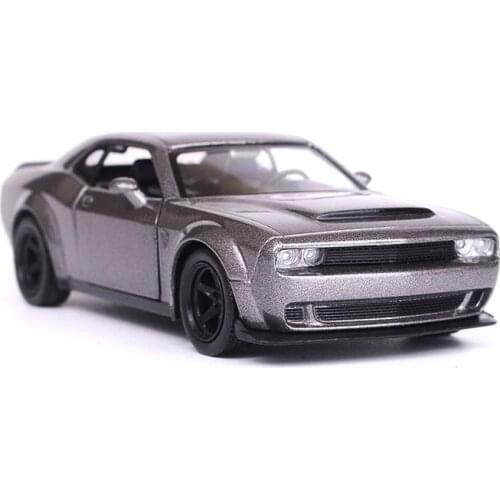 Dodge Challenger 1/36 Scale Diecast Alloy Pull Back Car Toy Gifts for Children
