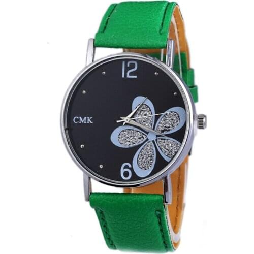 Hot Relojes Para Mujer Simple Watch 2021 New Fashion Womens Watch Ultra Thin Belt Clover Factory Quartz Watch Watches for Women
