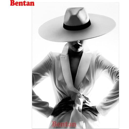 Fashion sexy woman 5d DIY Full Diamond Painting Cross Stitch Rhinestones Black and white art Home mosaic Decor Handicrafts gift