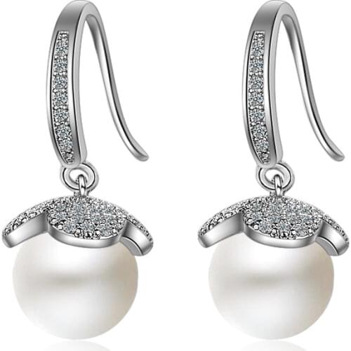 Luxury 925 Sterling Silver Pearl EarringsSilver Ear Stud Fashion Womens High Quality Party Jewelry Love Gift