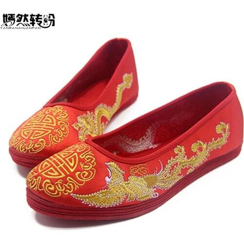 Vintage Women Flats Bride Shoes Chinese Wedding Satin Dragon Phoenix Embroidered Breathable Soft Single Ballet Shoes Woman