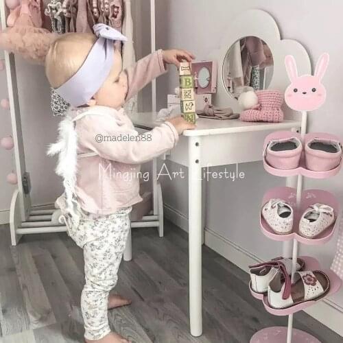 Stable load-bearing pink rabbit childrens shoe rack beautiful and practical baby elephant cartoon three-dimensional floor