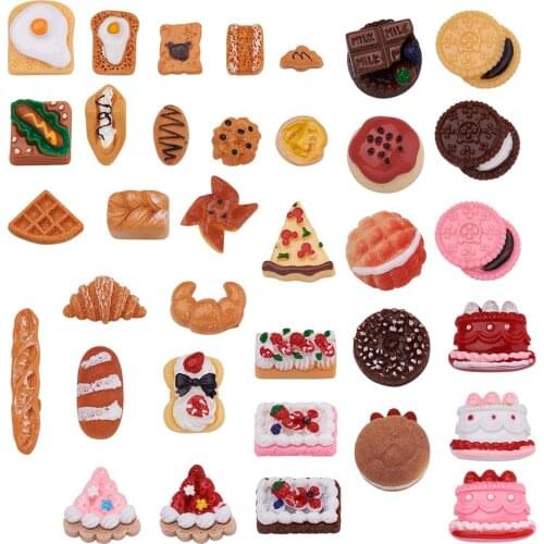 1 Box Gingerbread Biscuit Donut Resin Cabochons Christmas Festival Party Mixed Color DIY Crafts Jewelry Making Decoration