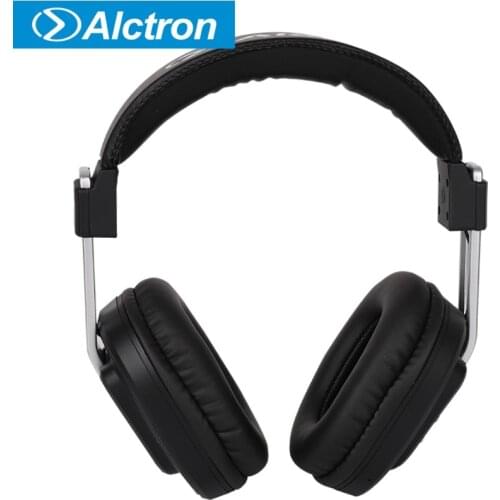 Alctron HE820 Bluetooth monitoring headphone used in studio monitoring, stage performance