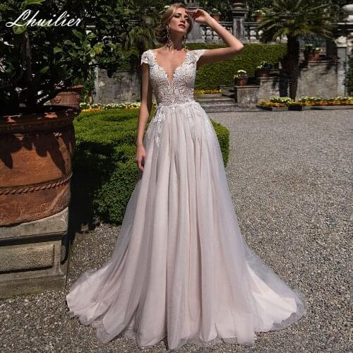 Lhuilier A Line Sexy V Neck Lace Beach Wedding Dresses Cap Sleeves Floor Length Tulle Bridal Gowns Court Train with Appliques
