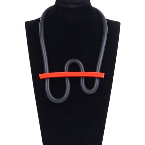 JID Unique Black Chunky Rubber Chain Collar Jewellery Strange W Shape Necklace For Women Neck Jewelry Decoration Festival Gift