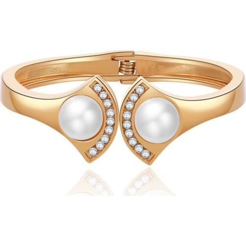 Luxury Brand Retro Style New Fan-shaped Gold Color Bracelet Pearl Crystal Women Bracelet Jewelry Gift