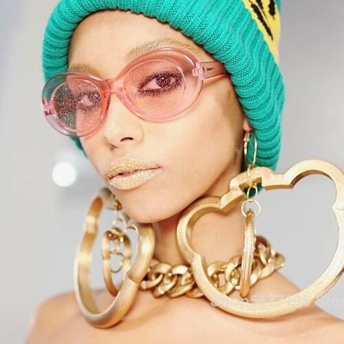 2020 Oval Sunglasses Women Colorful Candy Clear Sun Glasses Men Sequin Red Pink Eyewear Kurt Cobain Glasses Clout Goggles