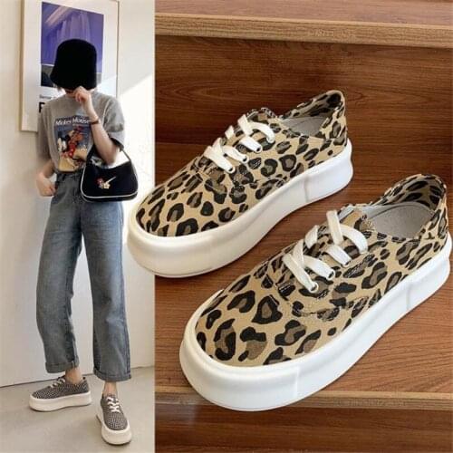 Woman Platform Sneakers New Fashion Women Canvas Shoes Leopard Printed Lace-up Casual Shoes Ladies Trainers Leisure Footwear