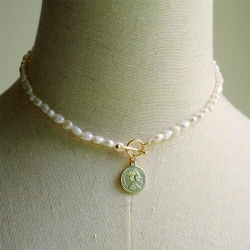 100% Natural Freshwater Choker Necklace Women Pearl Queen Coin Necklace Statement Clavicle Chain Ladies Jewelry Birthday Gift