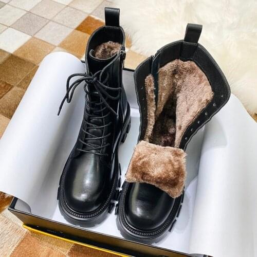 Winter Boots Women Fashion Round Toe Patent Leather Fur Platform Black Boots Warm Faux Plush Snow Boots Winter Shoes Botas