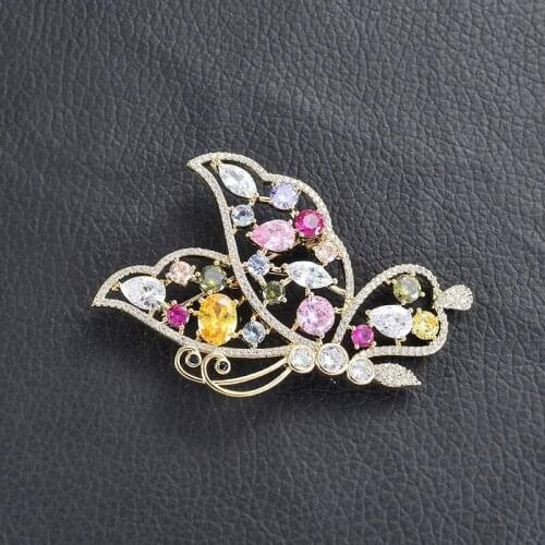 OKILY Luxury Gold Color Animal Brooch for Womens Jewelry Corsage Colorful Zirconia Brooches Pin Winter Overcoat Accessories