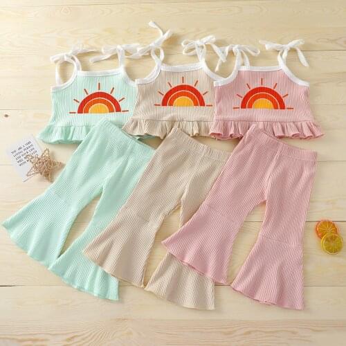2Pcs Little Girls Outfit, Sweet Style Sun Printing Flouncing Sleeveless Suspender Tops + Solid Color Bell-bottomed Pants Set