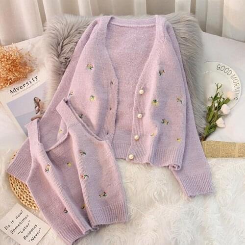 2021 New Autumn Womens Sweet embroidery Long Sleeved Sweater knit Cardigan + Short Sweater Sling Top Two Piece Suit