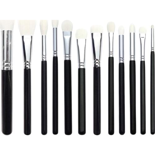 Professional Handmade Makeup Brushes Set 12pcs Soft Saikoho Goat Hair Contour Blush Eye Shadow Blending Brush Make Up Brush Kit