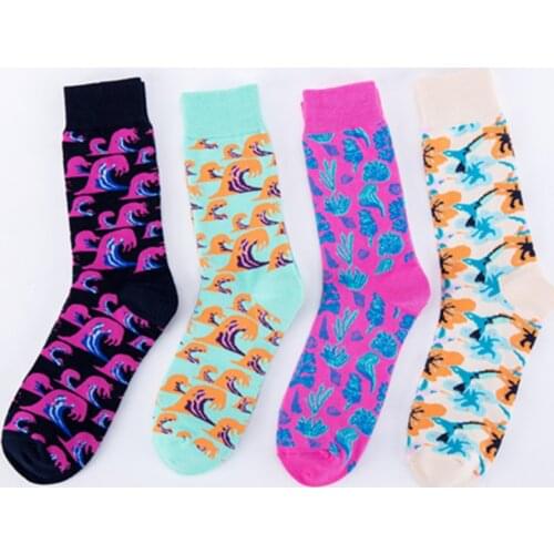Peonfly Print Fashion Colorful Seaweed Waves Pattern Men Personality Harajuku Happy Funny Ventilation Cotton Socks Autumn