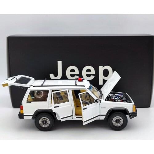1/18 For J~ep XJ Cherokee SUV 4x4 white Diecast Models Limited Collection Auto Gift
