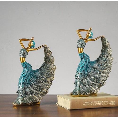 European Resin Peacock Dance Girl Statue Accessories Hotel Bookcase Ornaments Craft Home Livingroom Desktop Sculpture Decoration