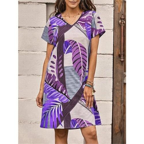 2021 Summer New Printed Female Casual Short-Sleeved Dress Lady Fashion V-Neck Loose Beach Dress Womens Clothing Street Wear