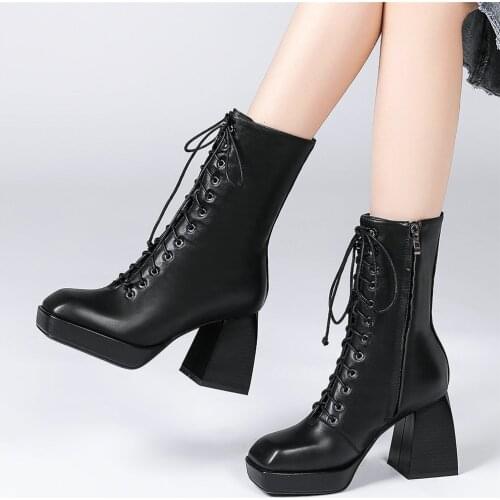 Winter Warm Casual Shoes Women Genuine Leather Chunky High Heels Ankle Boots Female High Top Square Toe Platform Pumps Shoes