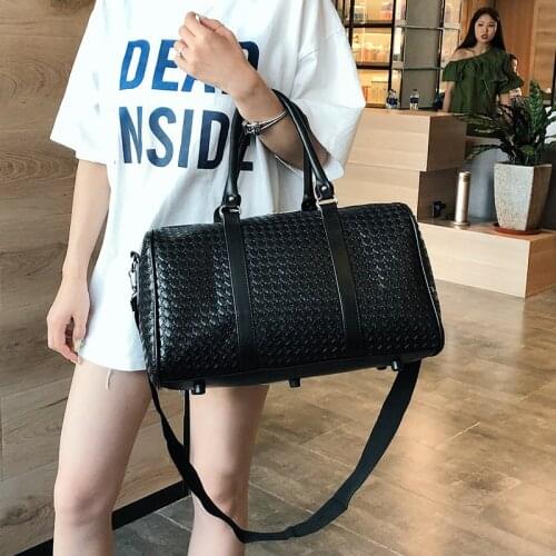Women Sports Bag Fitness Handbag Men Outdoor Sports Bags Large pu Travel Bag Boarding Luggage Black Woven Style Bags Duffle 2020