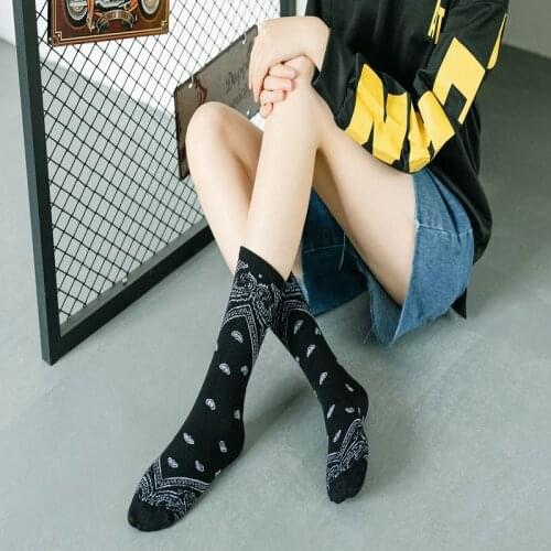 INS tide brand full of love tube socks cotton black and white men and women sports cows white clouds couple skateboard socks