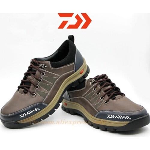 2020 New Daiwa Men Lightweight Wear-resistant Hiking Shoes Dawa Outdoor Sports Non-slip Fishing Breathable Leisure Travel Shoes