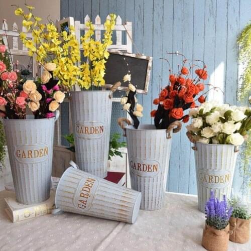 Vintage Wrought Iron Flower Bucket Flowerpot Plants Succulent Vase Nordic Garden Deck Home Decoration