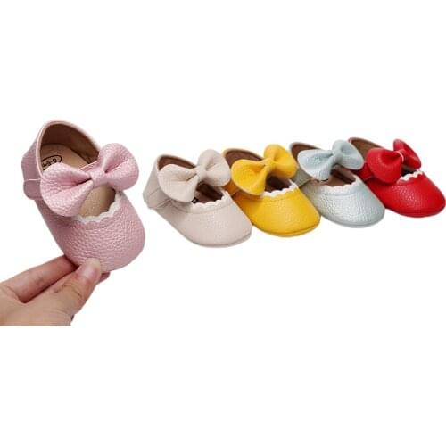 Infant Baby Girl Crib Shoes Heart Embroidery Anti-Slip Soft Sole Heart Print Mary Jane Flats Cute Bow First Walkers