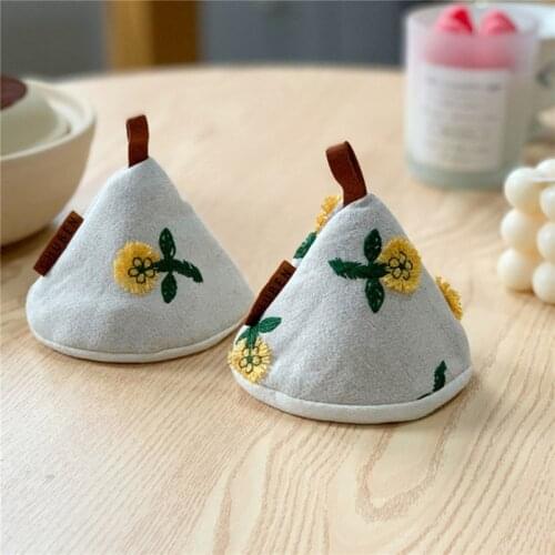 Japanese Lovely Embroidery Flower Cover Hat Anti Scalding Hat Pot Ear Cover Pastoral Style Fabric Decoration Kitchen Supplies