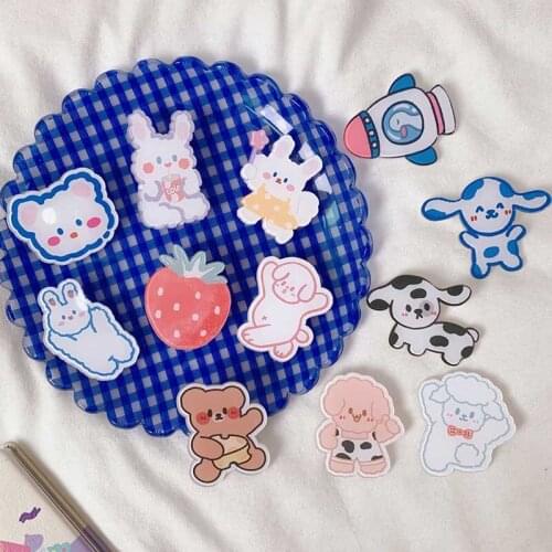 Lovely Rabbit Brooch Sheep Bears Badges Fruits Flower On Little For Clothing Cowboy Clothes Bags Shoes Decoration Accessories