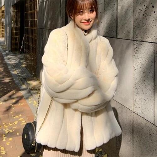 2020 Autumn Winter New Faux Rabbit Fur Coat Womens Lambswool Jacket Vertical Stripes Furry Stand Collar Thick Plush Outerwear