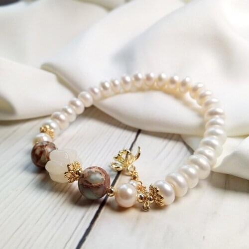 DAIMI Small Flower Freshwater Pearl Bracelet Japanese Light Luxury Bracelet Korean Version Of Simple And Versatile Temperament J